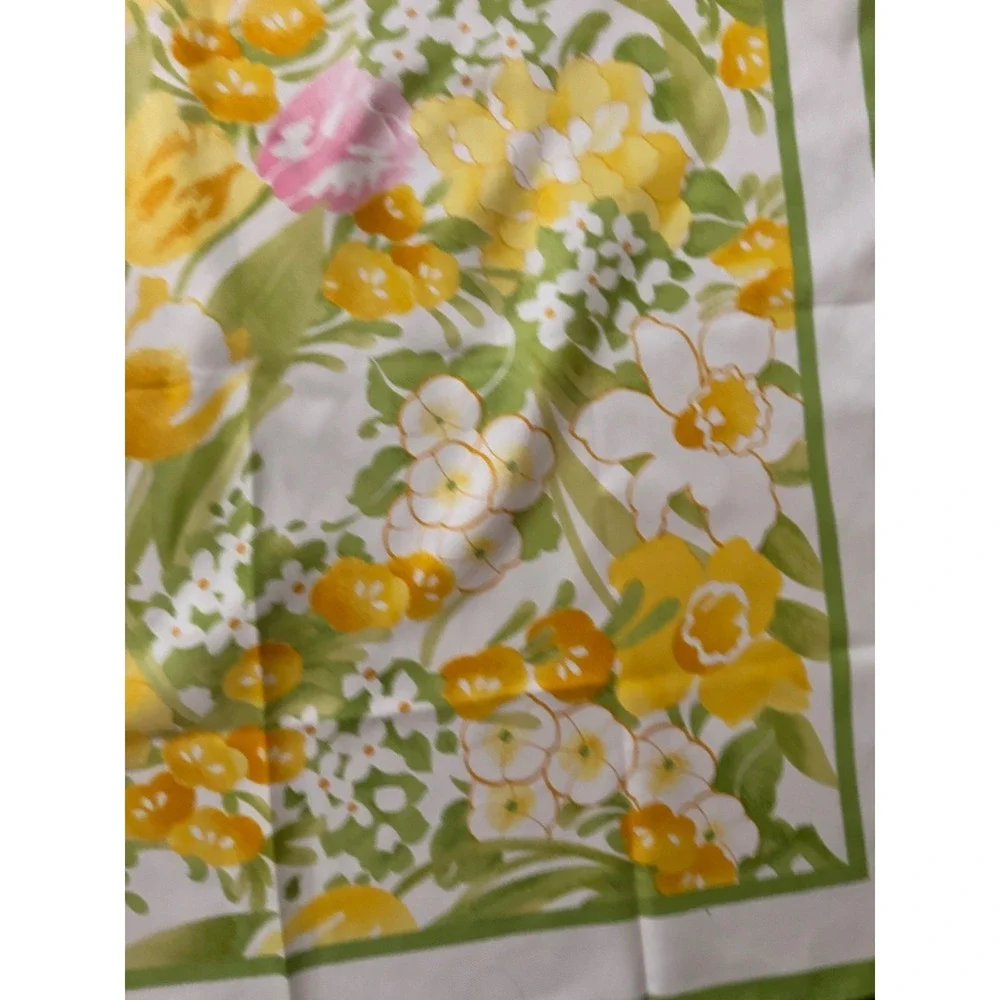 Avon floral yellow